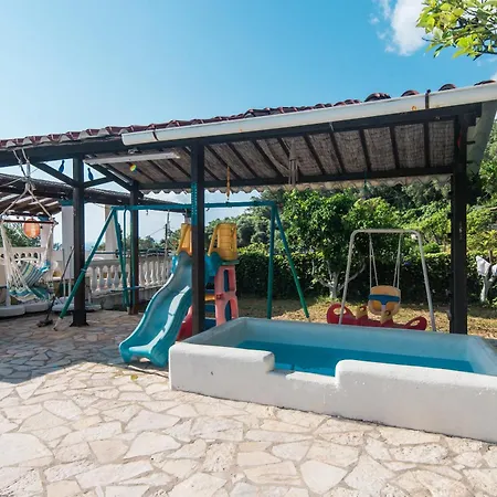Appartement Andromaches Sea View *
